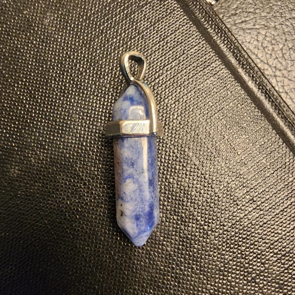 BLUE SODALITE DOUBLE POINT STONE CHAKRA PENDANT NECKLACE HEXAGON W/CORD ☆